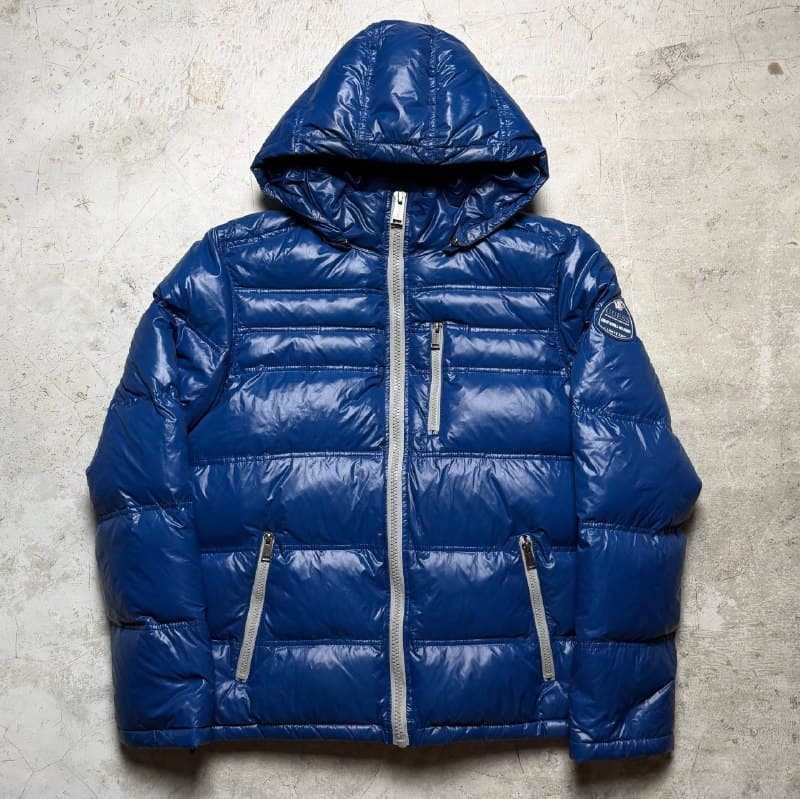 Guess glossy puffer